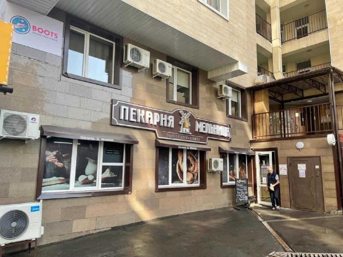 Студия Тайный Сад С Шикарным Видом На Горы Almaty Ngoại thất bức ảnh